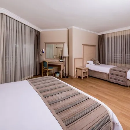 Aqua Hotel 5*